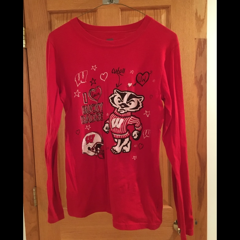 Long-sleeve WI Badger shirt